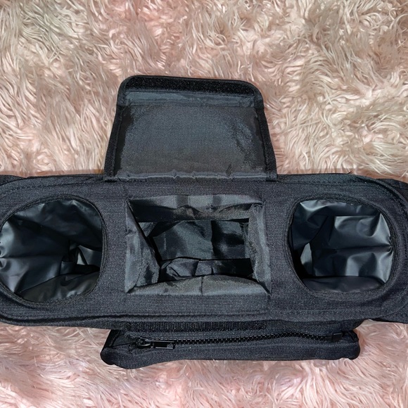 COPY - Momcozy Universal stroller organizer/Caddy with Insulated Cup Holder - Picture 8 of 9